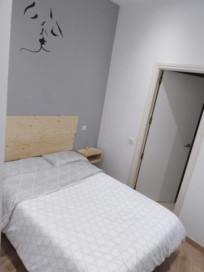 Centrico Apartamento Con Patio มาดริด ภายนอก รูปภาพ