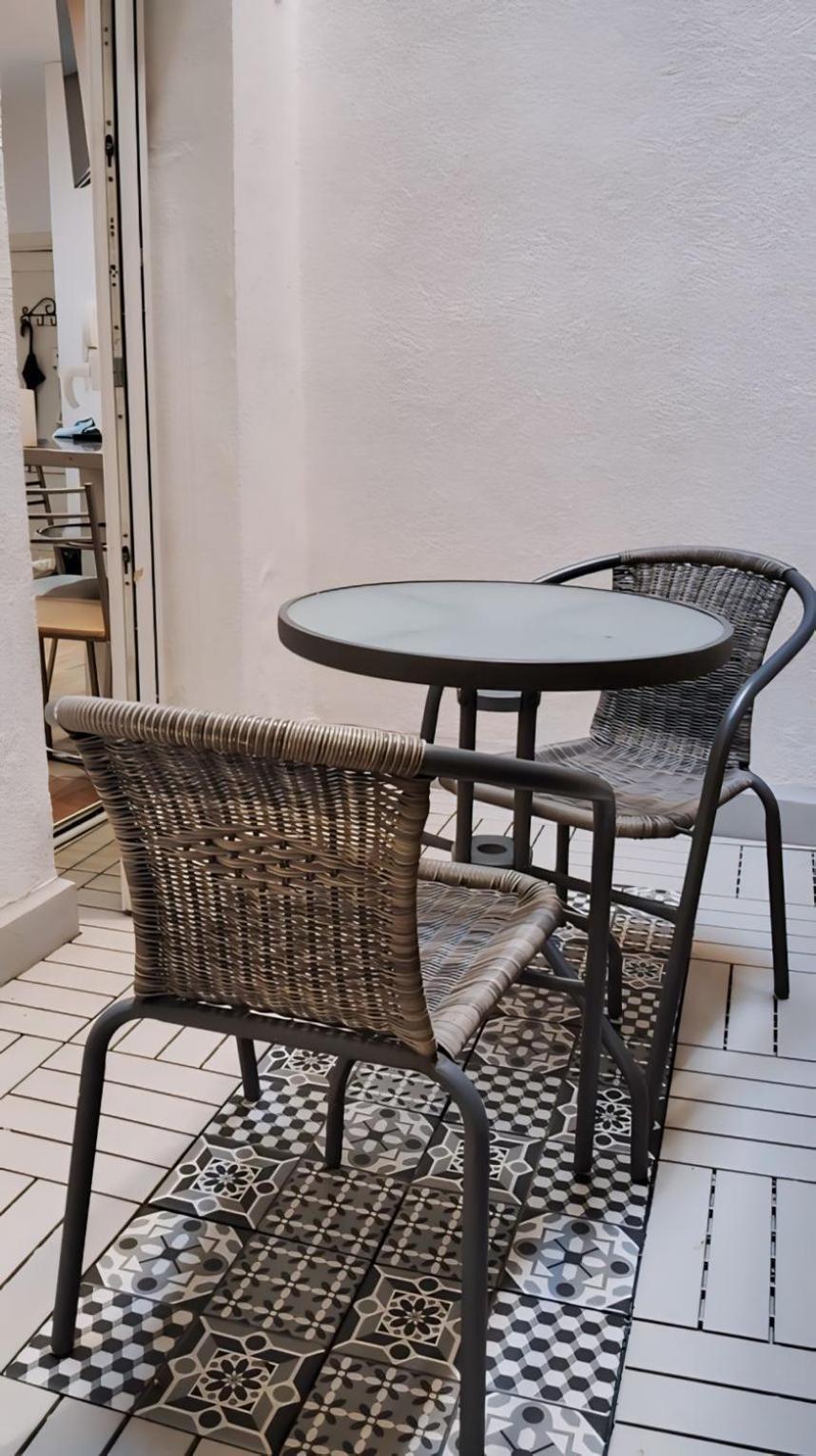 Centrico Apartamento Con Patio มาดริด ภายนอก รูปภาพ